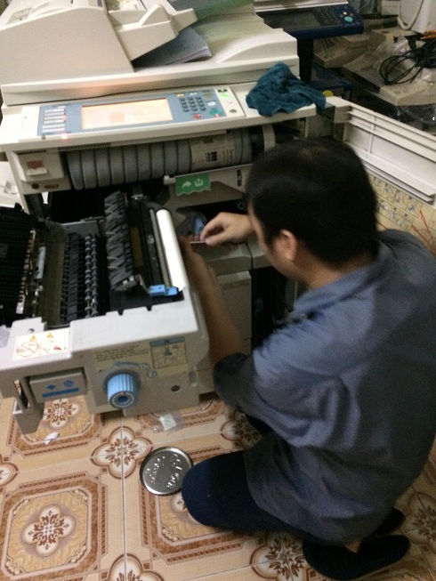 sửa máy photo bị kẹt giấy